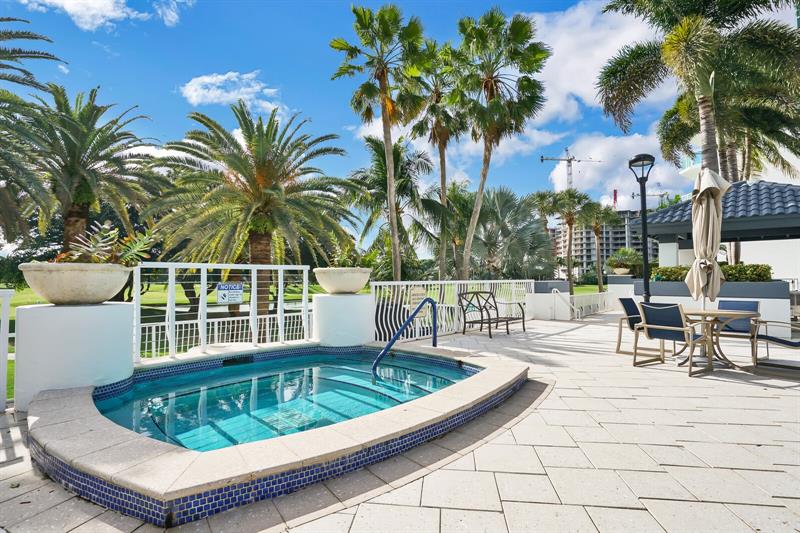 Image 53 of 58 For 550 Mizner Blvd  B209