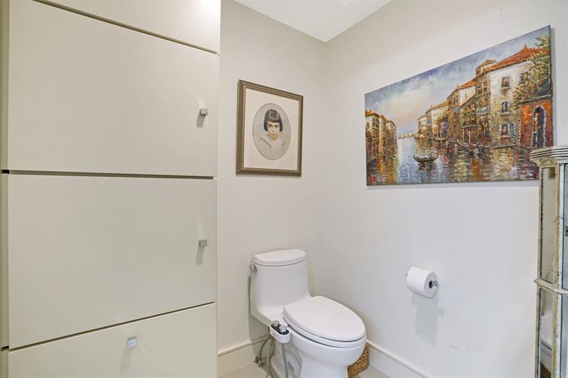 Image 55 of 58 For 550 Mizner Blvd  B209