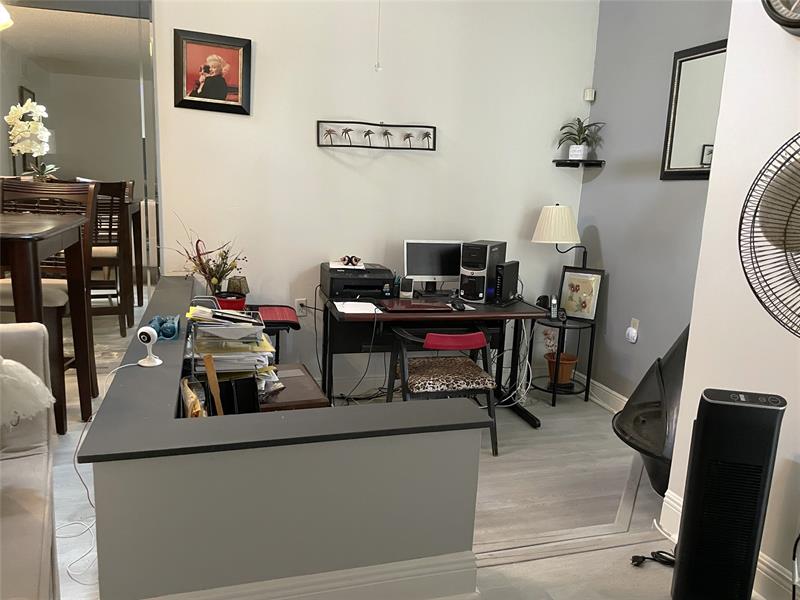 Image 12 of 40 For 7750 79th Ave  H4