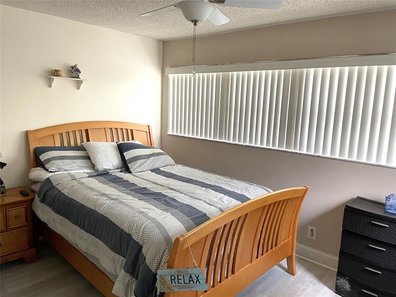Image 24 of 40 For 7750 79th Ave  H4