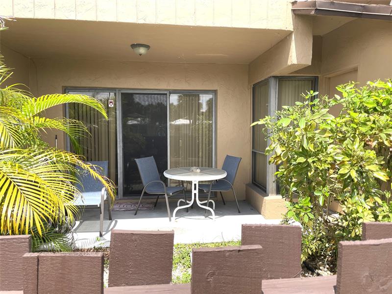 Image 29 of 40 For 7750 79th Ave  H4