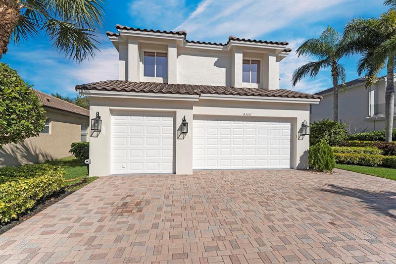 Image 3 of 47 For 4306 Mariners Cove Drive
