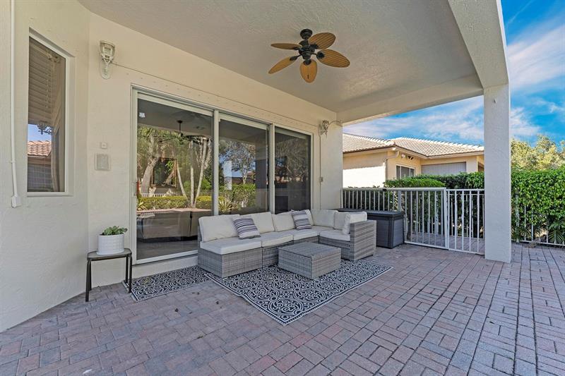 Image 34 of 47 For 4306 Mariners Cove Drive