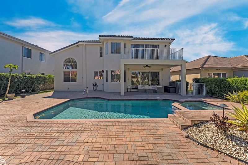Image 37 of 47 For 4306 Mariners Cove Drive