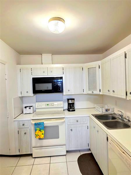 Image 10 of 23 For 2230 56th Place  208
