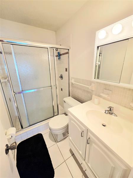 Image 18 of 23 For 2230 56th Place  208