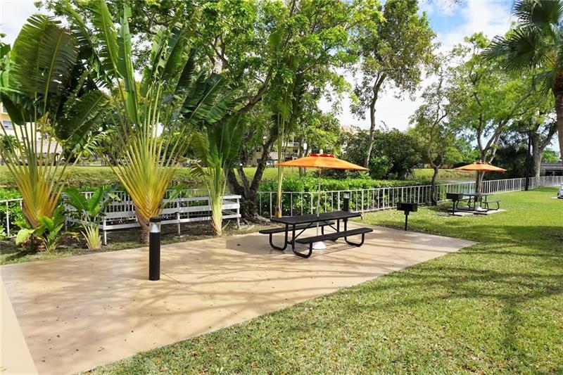 Image 16 of 29 For 7705 86th St  B-209