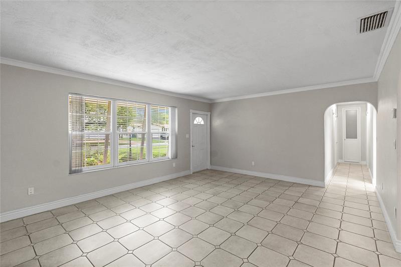 Image 13 of 33 For 11210 23rd St