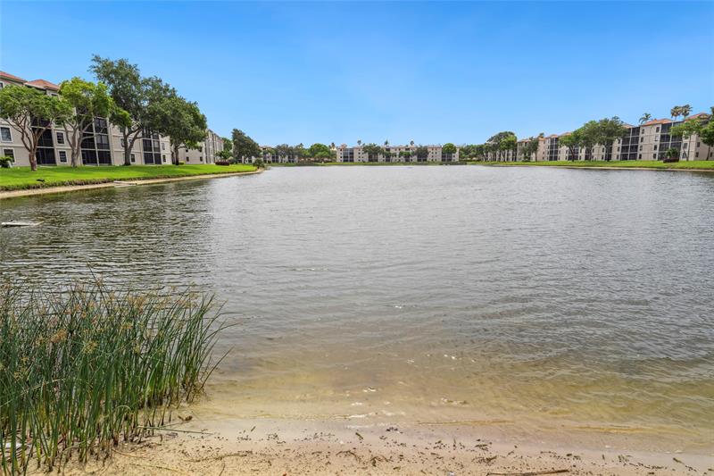 Image 27 of 29 For 6269 Pointe Regal Cir  210
