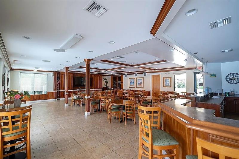 Image 40 of 62 For 2800 Ocean Dr  A5b