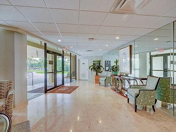 Image 59 of 62 For 2800 Ocean Dr  A5b