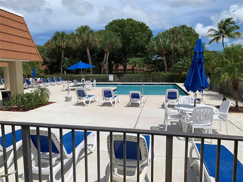 Details for 2944 Waterford Dr  2944, Deerfield Beach, FL 33442
