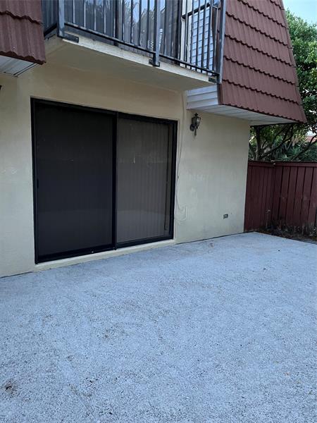Image 32 of 34 For 2944 Waterford Dr  2944