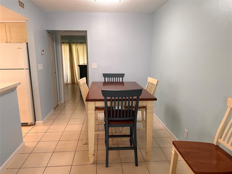 Image 19 of 41 For 5550 Ocean Blvd  103