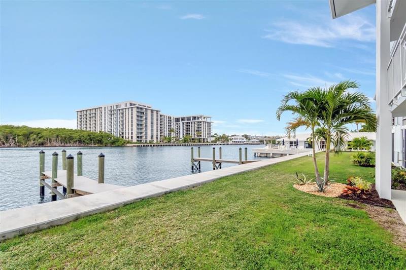 Image 33 of 41 For 5550 Ocean Blvd  103