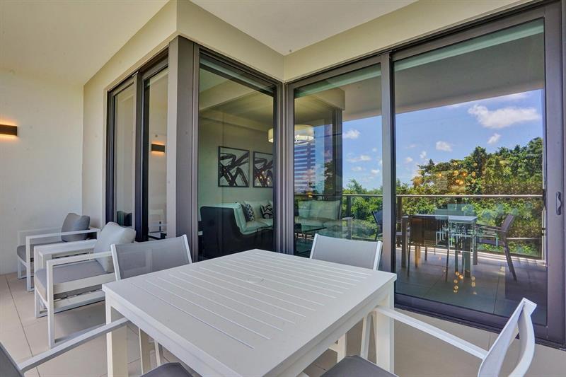 Image 11 of 73 For 3040 Ocean Blvd  N205
