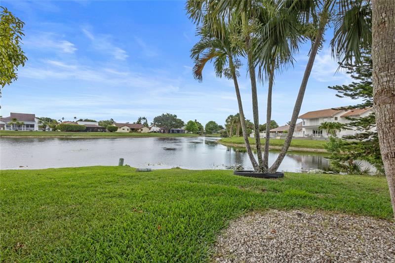 Image 6 of 23 For 7626 87th Ave