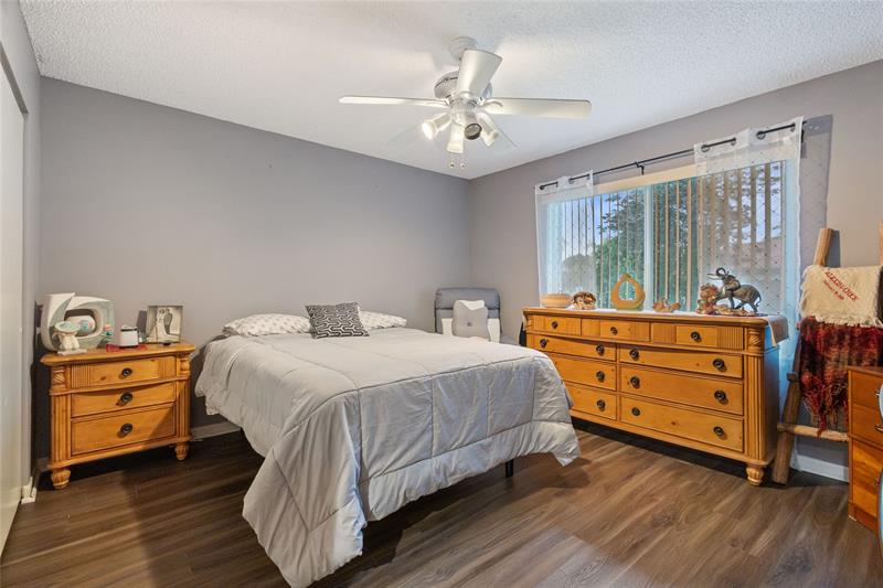 Image 9 of 23 For 7626 87th Ave