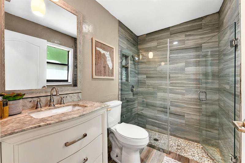 Image 28 of 37 For 1106 Waterbrook Ln