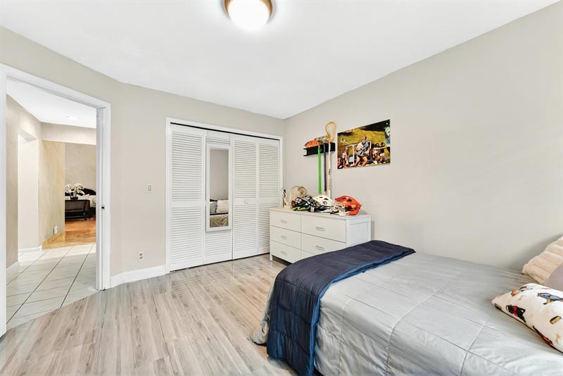 Image 33 of 37 For 1106 Waterbrook Ln