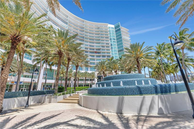 Image 4 of 49 For 1 Ocean Blvd  612