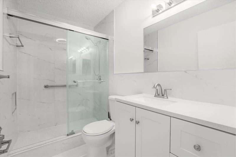 Image 15 of 33 For 10151 35th St  2-b