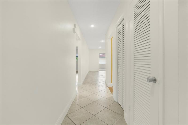 Image 24 of 33 For 10151 35th St  2-b