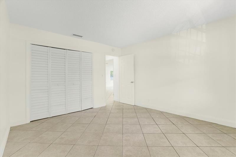 Image 26 of 33 For 10151 35th St  2-b