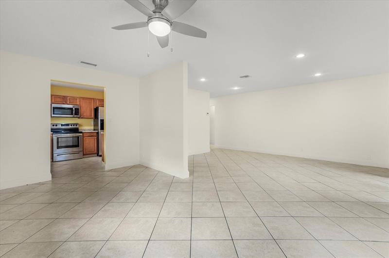 Image 8 of 33 For 10151 35th St  2-b