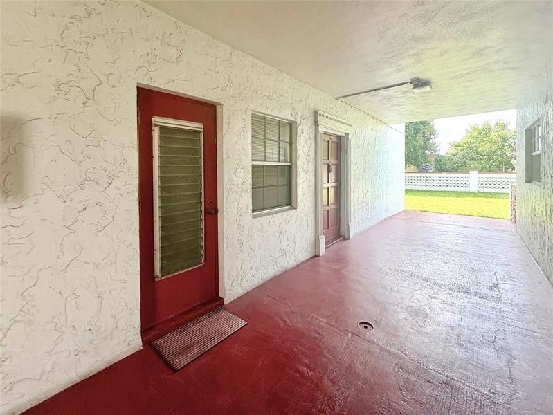 Image 3 of 31 For 4140 44th Ave  116