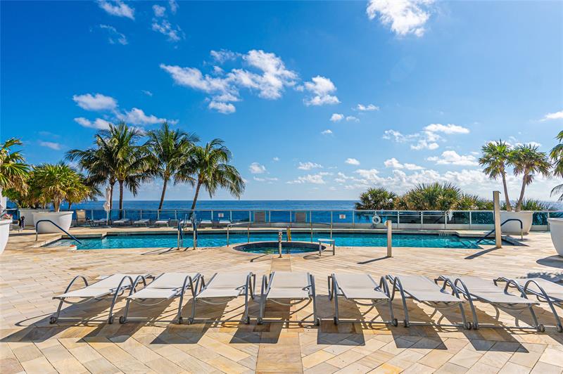 Image 33 of 71 For 1600 Ocean Blvd  301