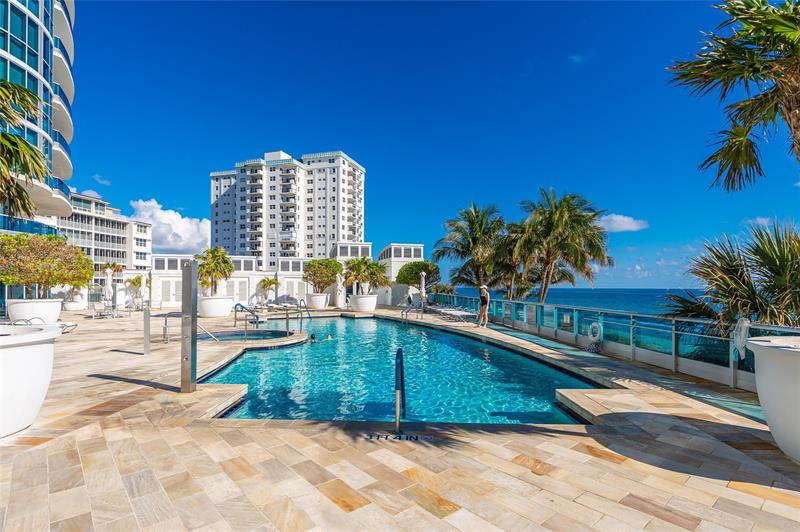 Image 34 of 71 For 1600 Ocean Blvd  301