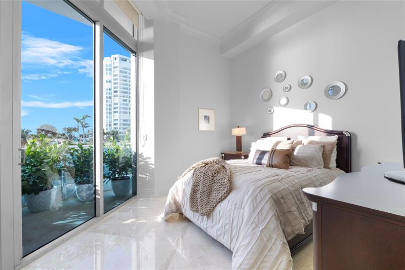 Image 66 of 71 For 1600 Ocean Blvd  301