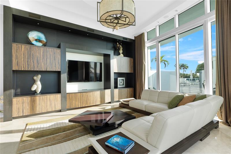 Image 67 of 71 For 1600 Ocean Blvd  301