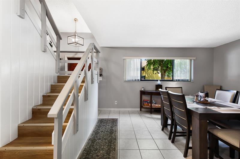 Image 6 of 17 For 3220 Pine Island Rd  508