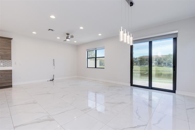 Image 11 of 59 For 10124 Brickhill Dr  10124