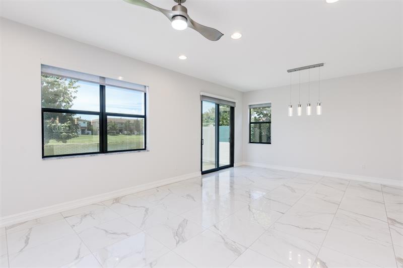 Image 12 of 59 For 10124 Brickhill Dr  10124