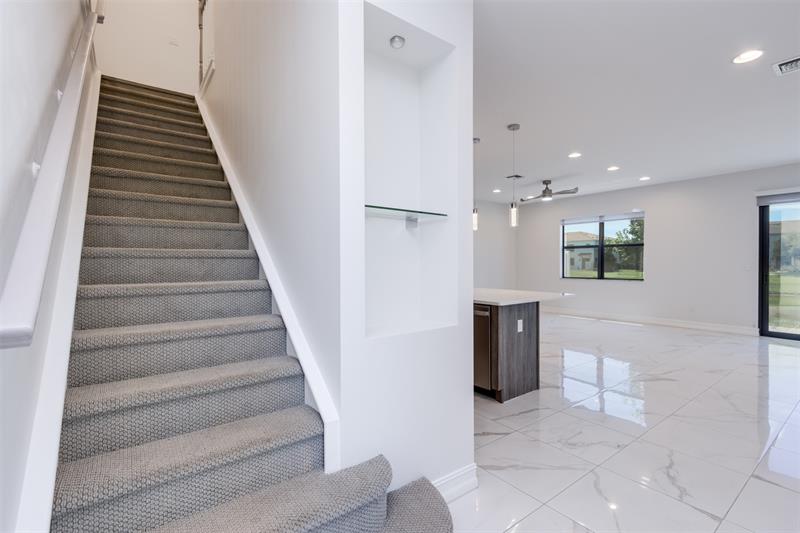 Image 18 of 59 For 10124 Brickhill Dr  10124