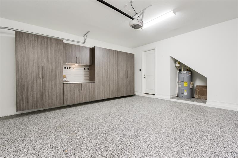 Image 24 of 59 For 10124 Brickhill Dr  10124
