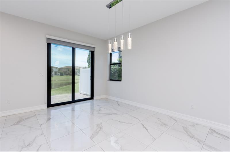 Image 25 of 59 For 10124 Brickhill Dr  10124