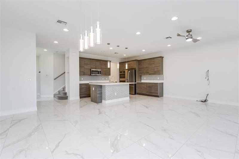 Image 26 of 59 For 10124 Brickhill Dr  10124