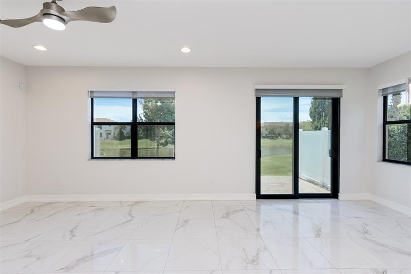 Image 28 of 59 For 10124 Brickhill Dr  10124