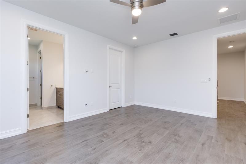 Image 42 of 59 For 10124 Brickhill Dr  10124