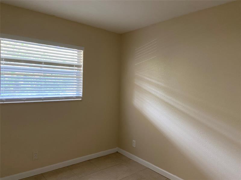 Image 10 of 15 For 5080 64th Ave  202