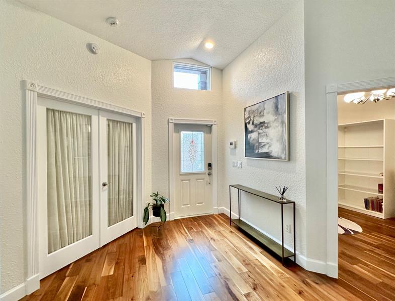 Image 3 of 30 For 16271 La Costa Dr