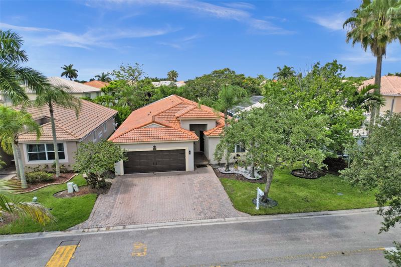 Image 11 of 88 For 5445 122 Dr  
