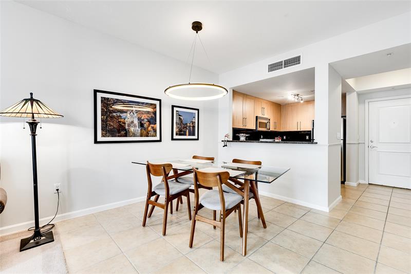 Image 11 of 71 For 511 5th Ave  923