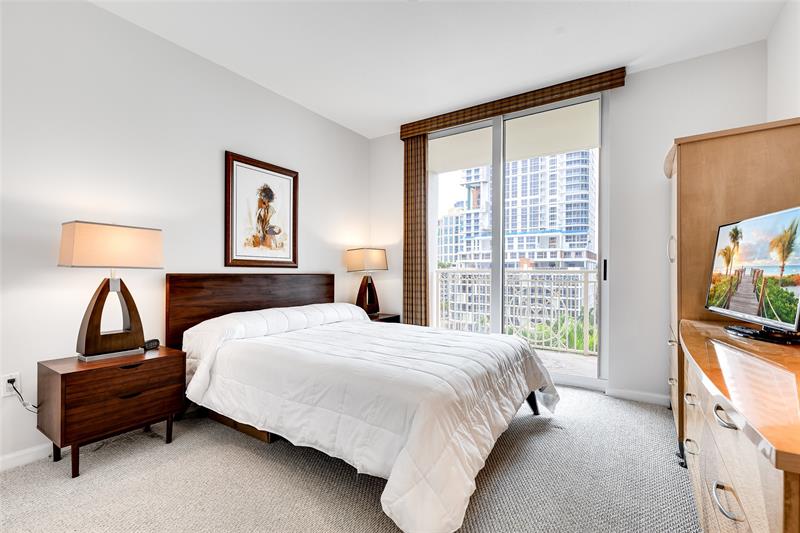 Image 17 of 71 For 511 5th Ave  923