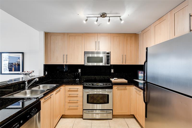 Image 4 of 71 For 511 5th Ave  923
