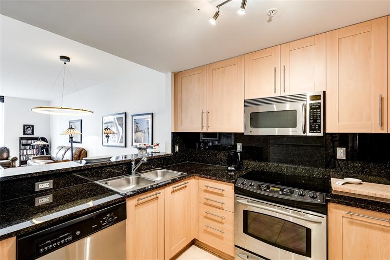 Image 6 of 71 For 511 5th Ave  923